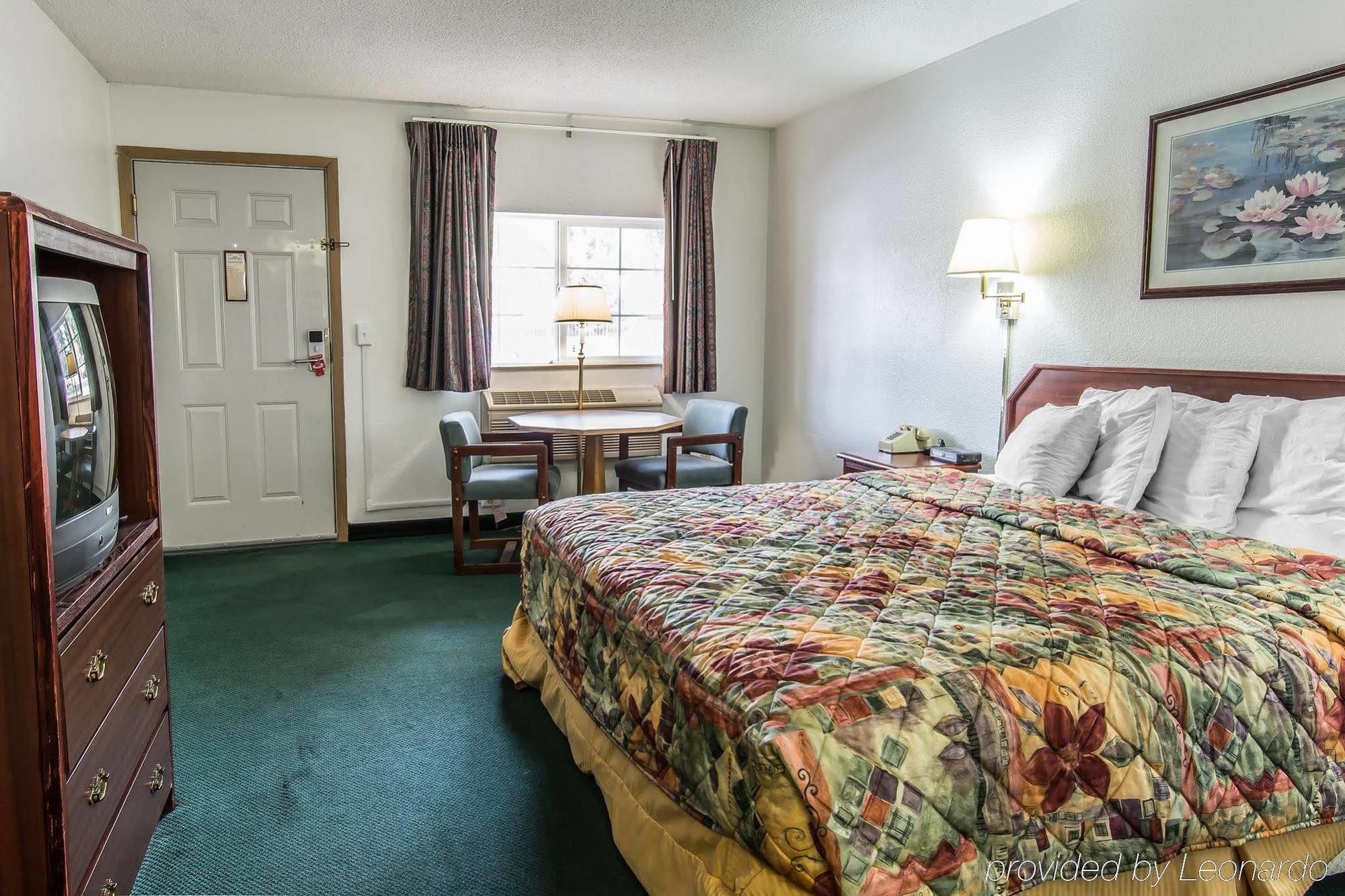 Econo Lodge & Suites سبوكين المظهر الخارجي الصورة